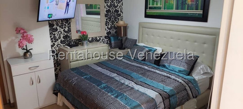 Apartamento En Venta En El Rosal Cr- 25-19261