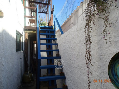 Imagen 11 de 11 de La Casa Del Caminante Planta Alta Al Fondo En Aguas Dulces