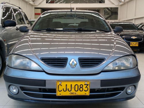 Imagen 2 de 14 de Renault Mégane 1.4 Mecanico