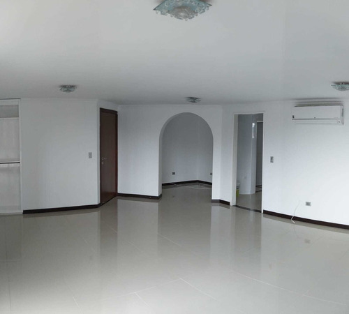 Imagen 2 de 14 de Venta De Apartamento En Gran Limonar, Sur De Cali 3861.