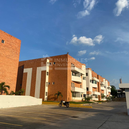 Apartamento Duplex En Venta En Cubres  De San Diego C-4393 E. C