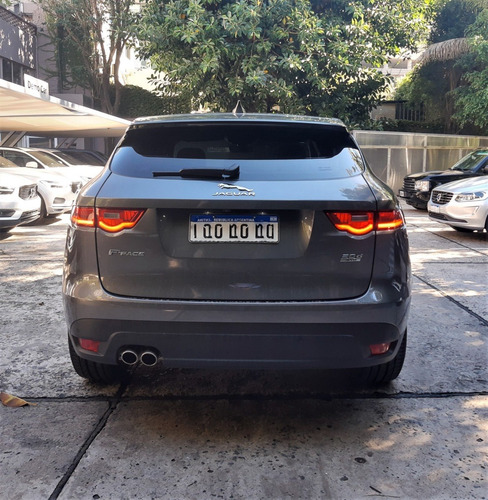 Jaguar F-pace 2.0t 180hp