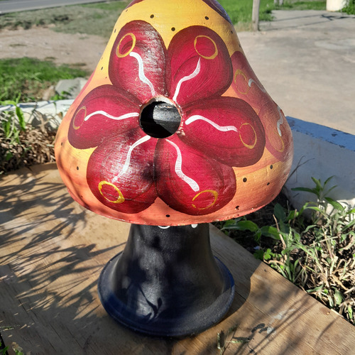 Hongo Para Jardin Pintado A Mano De Barro Cocido 37cm Naranja Oscuro