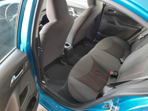 Imagen 8 de 10 de Chevrolet Aveo 2019 1.6 Ls Aa Radio Airbag At