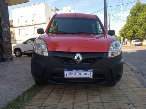 Imagen 3 de 15 de Renault Kangoo 2016 1.6 Furgon Ph3 Confort 5as Lc