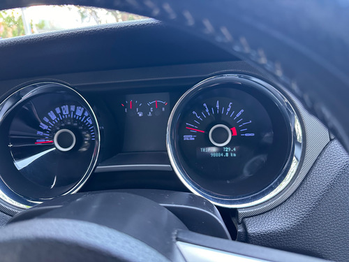 Ford Mustang 3.8 Coupe Lujo V6 Mt