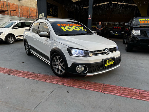 Volkswagen Saveiro 1.6 16v Cross Cab. Dupla Total Flex 2p
