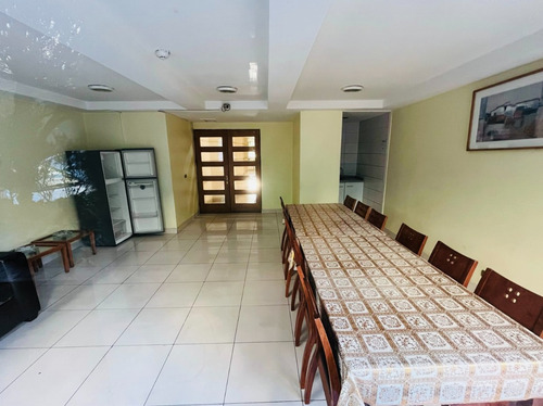 Oportunidad: Se Vende Departamento Metro Santa Ana + Bodega