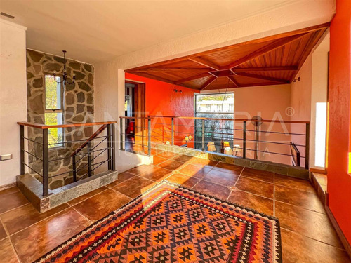 Casa En Venta De 5 Dormitorios En Pingueral
