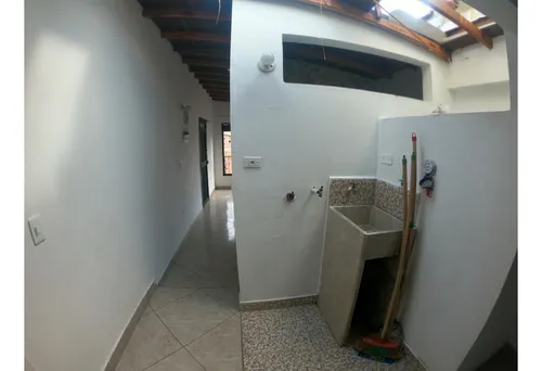 Alquilo Apartaestudio Barrio La Cumbre, Bello