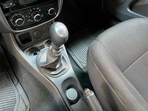Imagen 14 de 15 de Renault Duster Expression 2016