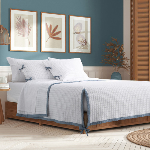 Cubrecama Queen + Fundas Kit 3 Piezas Matelaseado 240x240 Cm Color Montana Blanco Liso
