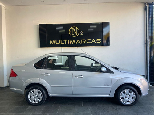 Imagem 5 de 10 de Fiesta 1.6 Sedan