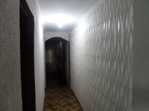 Casa À Venda Na Rua José Gomes, Jardim Itaoca, São Paulo - Sp - Liv-10639