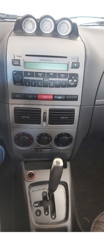 Imagem 8 de 13 de Fiat Palio Adventure 2010 1.8 Locker Flex Dualogic 5p