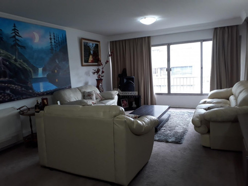 Apartamento Centro Venta 4 Dormitorios 18 Y Andes Servicio Y Garaje X 2!!
