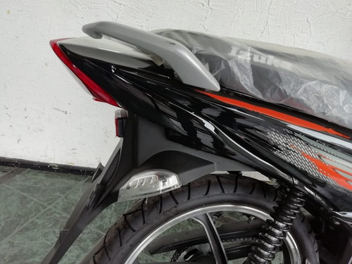 Imagen 2 de 13 de Izuka Kl 125 Advance