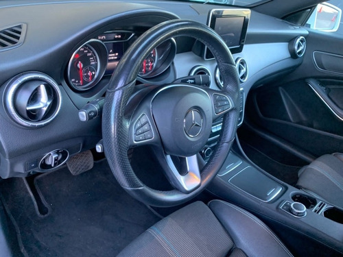 Imagem 7 de 14 de Mercedes Cla 200 Vision