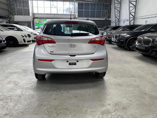 Hyundai Hb20 Confort Plus Un Dueo Ficha Of 50% Financiado