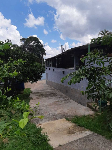 Imagem 2 de 14 de Condominio Ibiuna 1.000 Mts Casa,piscina, Pomar Ac Carro !!!