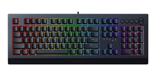 Teclado gamer Razer Cynosa V2 QWERTY inglés US color negro con luz RGB