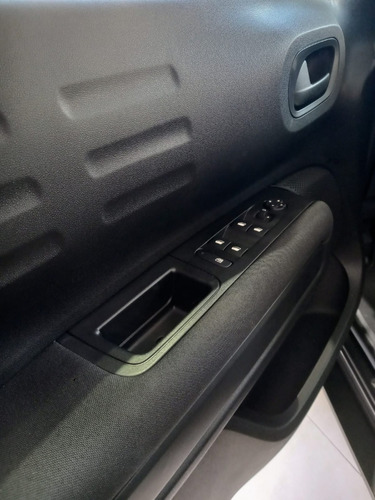 Imagen 9 de 15 de Citroën C4 Cactus 2022 1.6 Vti 115 At6 Shine Bi Tono