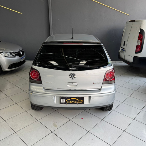 Volkswagen Polo 1.6 Vht Sportline Total Flex I-motion 5p