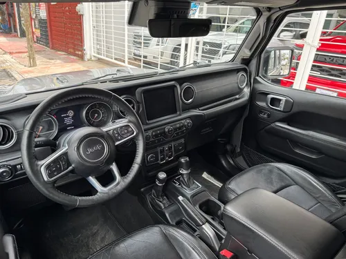 Jeep Wrangler 3.7 Unlimited Sahara 3.6 4x4 At