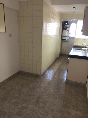 Dueño Vende Sin Comisión! 3 Ambientes Con Vista Al Río. Apto Crédito. Bajas Expensas