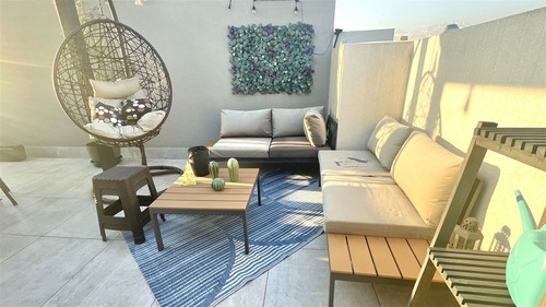 Townhouse En Arriendo De 3 Dorm./ Rooftop / Providencia