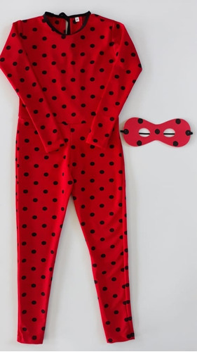 macacão de ladybug