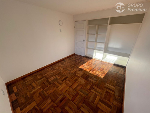 Casa Recién Remodelada 3 Dorm.1b En Arriendo En Maipú