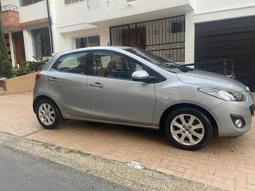 Mazda 2 2014 1.5 15hm1c