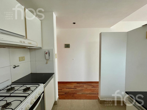 Venta Departamento De Un Dormitorio Con Balcon En Lourdes - Cochera Opcional