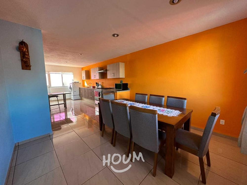 Casa En Lomas De Satélite, Querétaro Con 2 Recámaras, 135 M², Id: 155078