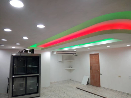 Imagen 4 de 6 de Locales Comerciales C.c. Miranda - Guarenas