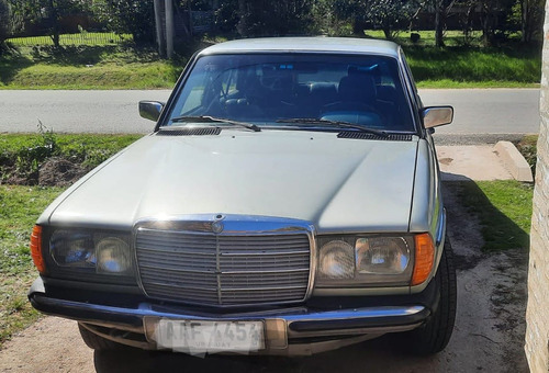 Mercedes 300 E