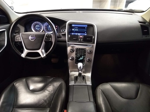 Volvo Xc-60 T5 Dynamic 2.0t 2013 Impecável