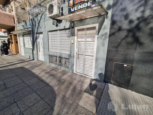 Imagen 3 de 3 de Corvalan Al 700 Pb Al Frente Con Patio 1 Amb Y 1/2
