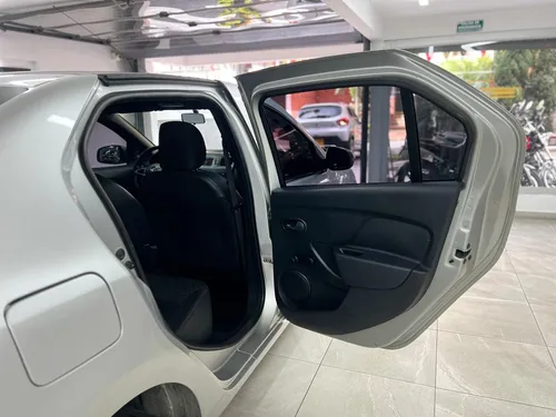 Renault Logan Mt 2023