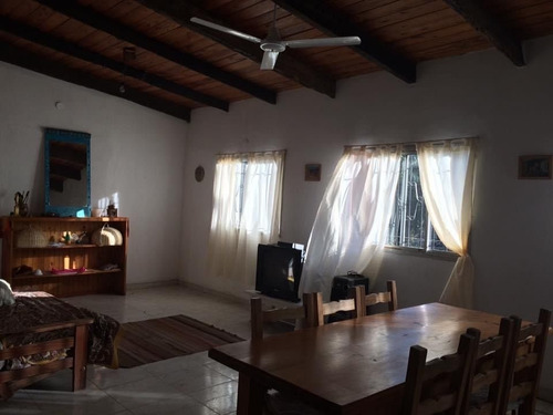 Imagen 10 de 14 de Casa Quinta En Barrio Santa Rita En Brandsen