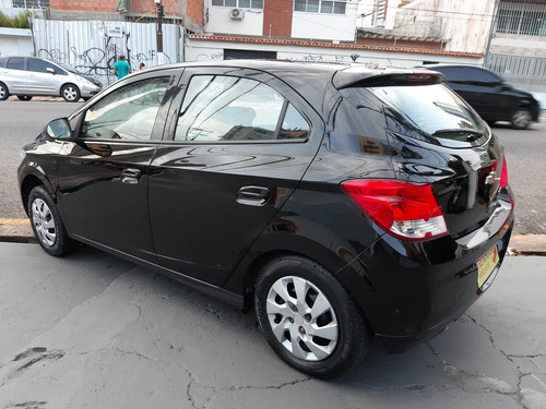 Chevrolet Onix 1.0 Mpfi Lt 8v Flex 4p Manual