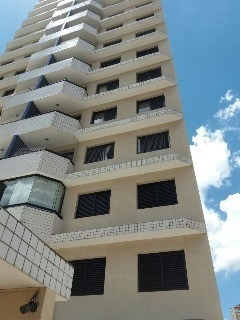 Imagem 12 de 18 de Descrição: Apartamento Com 61m², Dois Quartos (sendo Uma Suíte), Sala, Wc, Cozinha Separada, Área De Serviço E Varanda. Piso Laminado, Cozinha Com Armários E Aquecimento A Gás. Du - Ap00439 - 321512