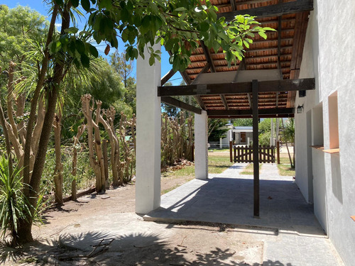 Venta Casa 3 Dormitorios En Playa Hermosa
