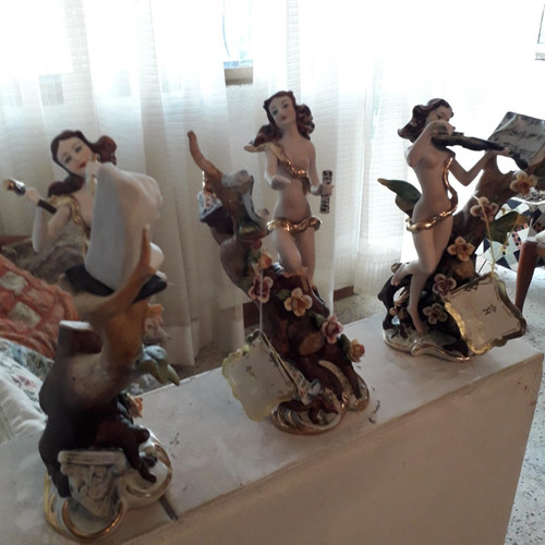 3 Figuras Originales De Cerámica Capodimonte: Musas De Arte.