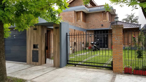 Casa En Venta En Ituzaingó Centro Nuevo Valor