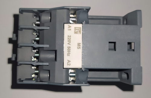 Contactor 3p 9a Ac3 220vac Easypact Tvs Schneider 1no 4kw