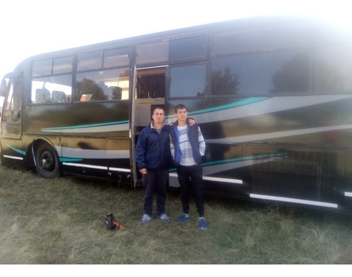 Imagen 16 de 17 de Motorhome Mercedes 14 20 Turbo Manual A Estrenar