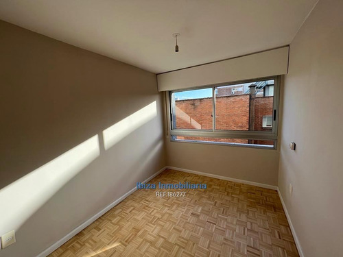 Imagen 9 de 15 de Venta Apartamento Malvn 3 Dormitorios, 2 Baños, Suite