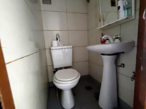 Duplex 4 Ambientes, 3 Dormitorios, Cochera Cubierta, Caseros 3 Cdras. Estación